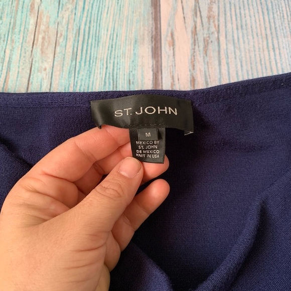 St. John short sleeve cowl neckline wool/rayon blouse - Picture 5 of 8